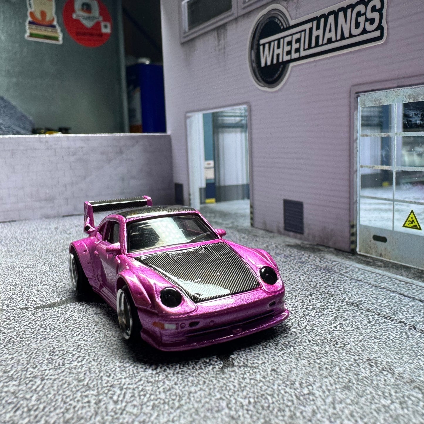Pink Porsche 993 GT2